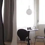 Mokkarum, Tunnelmallinen Yksioe 아파트 Jyväskylä